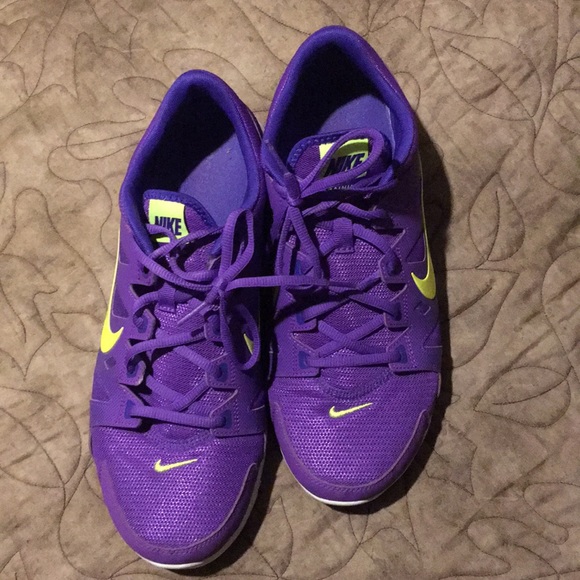 nike size 11 womens